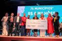 Com pasta exclusiva, Paraná anuncia novos investimentos e organiza políticas das mulheres