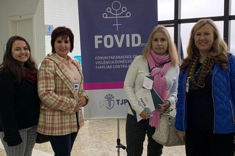 Governo participa de fórum que debate violência doméstica e familiar contra mulheres