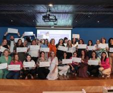 Com pasta exclusiva, Paraná anuncia novos investimentos e organiza políticas das mulheres