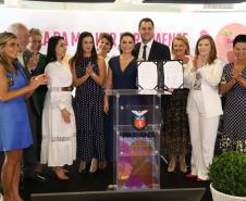 Com pasta exclusiva, Paraná anuncia novos investimentos e organiza políticas das mulheres