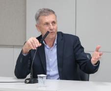 Governo do Paraná firma cooperação com Museu do Holocausto para programa de visitas a servidores públicos