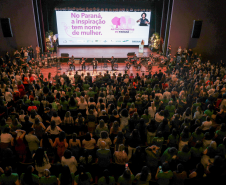 Evento “Paraná Unido Pelas Mulheres - As Protagonistas” destaca ações integradas que contribuíram para a queda dos feminicídios no Estado. Foto: Rafael Barzotto/Semipi