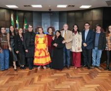 Paraná reforça políticas de inclusão e debate direitos dos povos ciganos em evento estadual