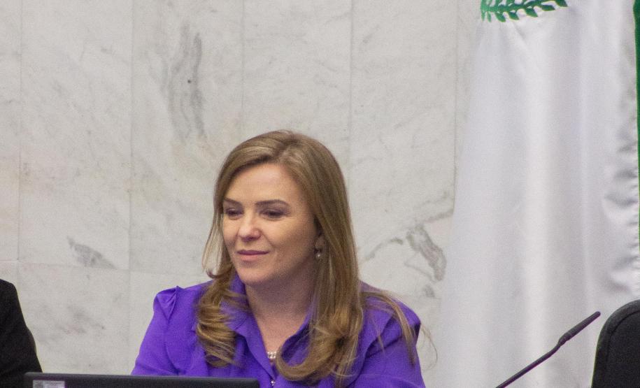 Governo do Paraná apoia expansão de procuradorias da mulher pelo Estado