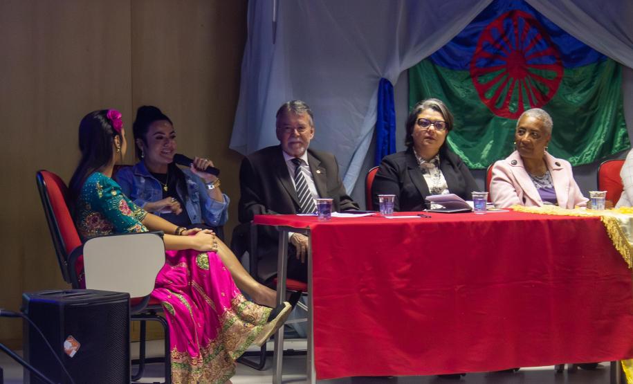 Encontro Povos Ciganos