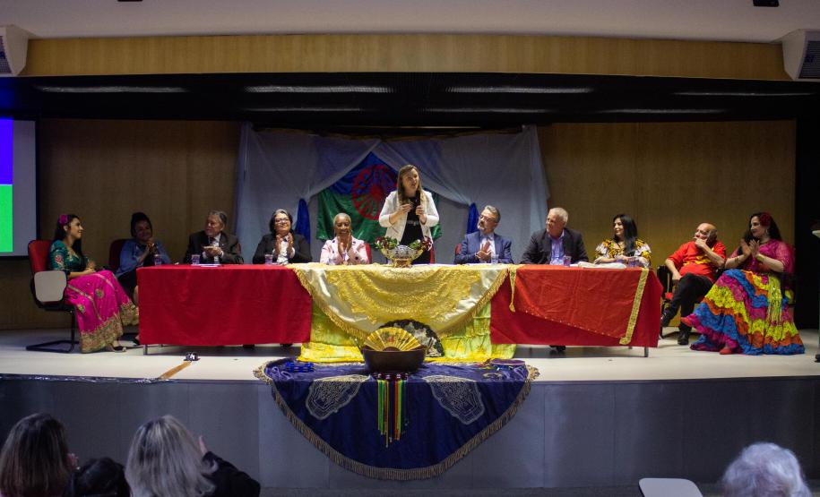 Encontro Povos Ciganos