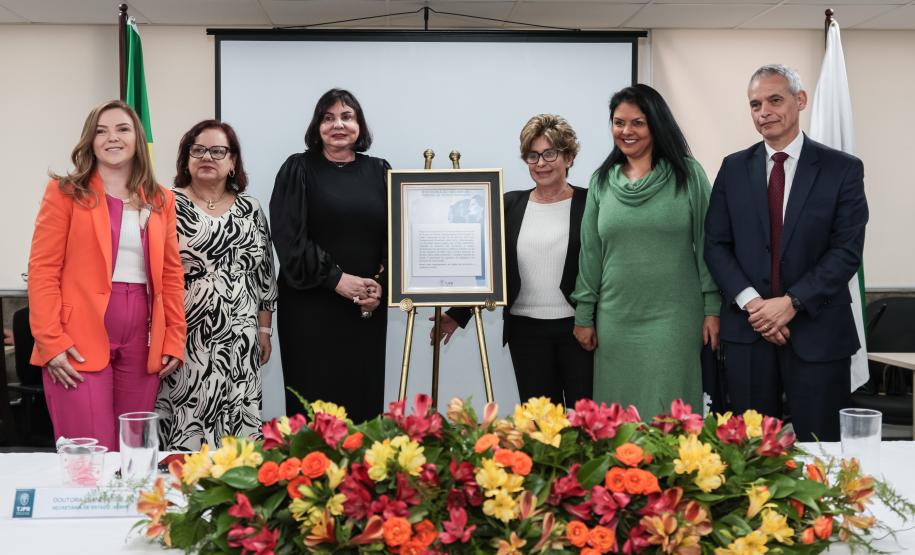Secretária participa da instalação da Ouvidoria da Mulher no TJPR