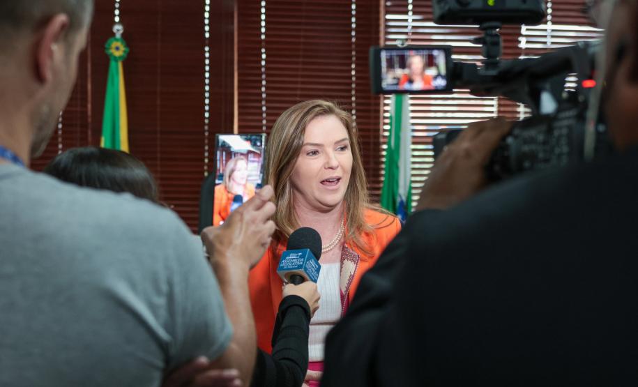 Na Alep, Semipi entrega nota técnica sobre Projeto da Consolidação das Leis dos Direitos das Mulheres