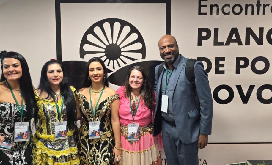 Paranaenses participam do lançamento do Plano Nacional de Políticas para Povos Ciganos