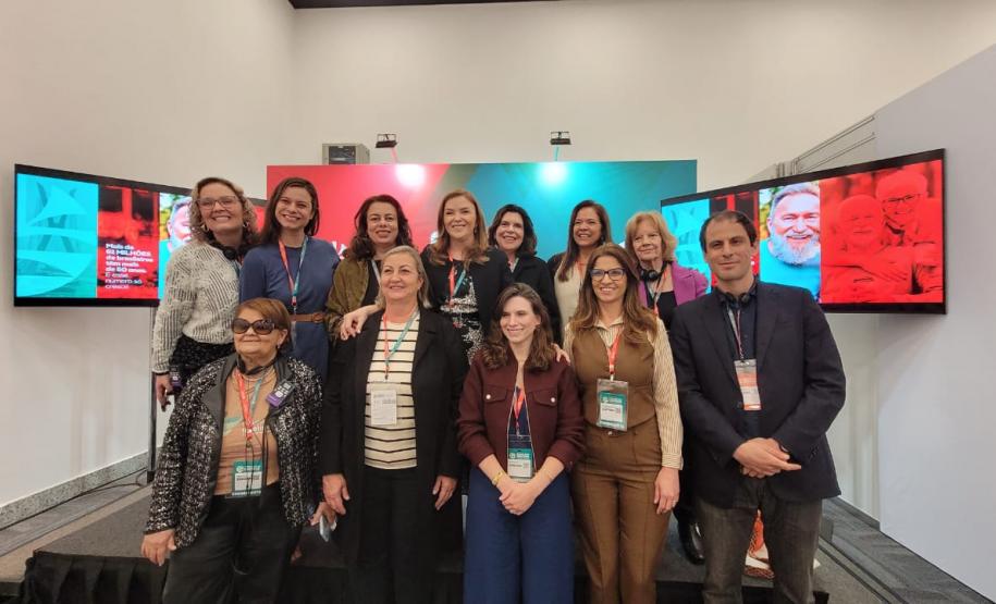 Paraná compartilha experiência sobre políticas de cuidado em painel do BID