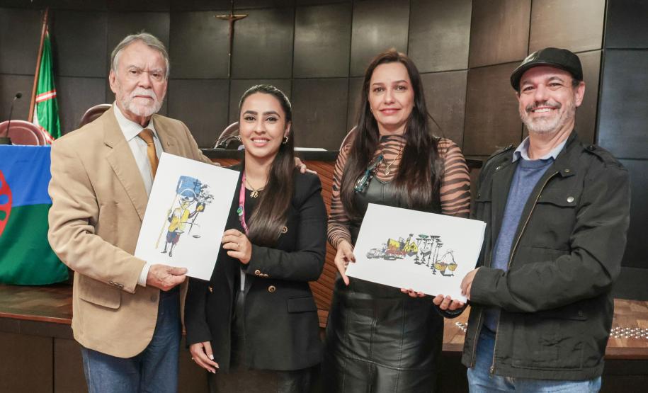Paraná reforça políticas de inclusão e debate direitos dos povos ciganos em evento estadual